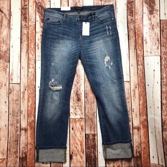 Size 32 Judy Blue Cuffed Jeans - Picture 3 of 8